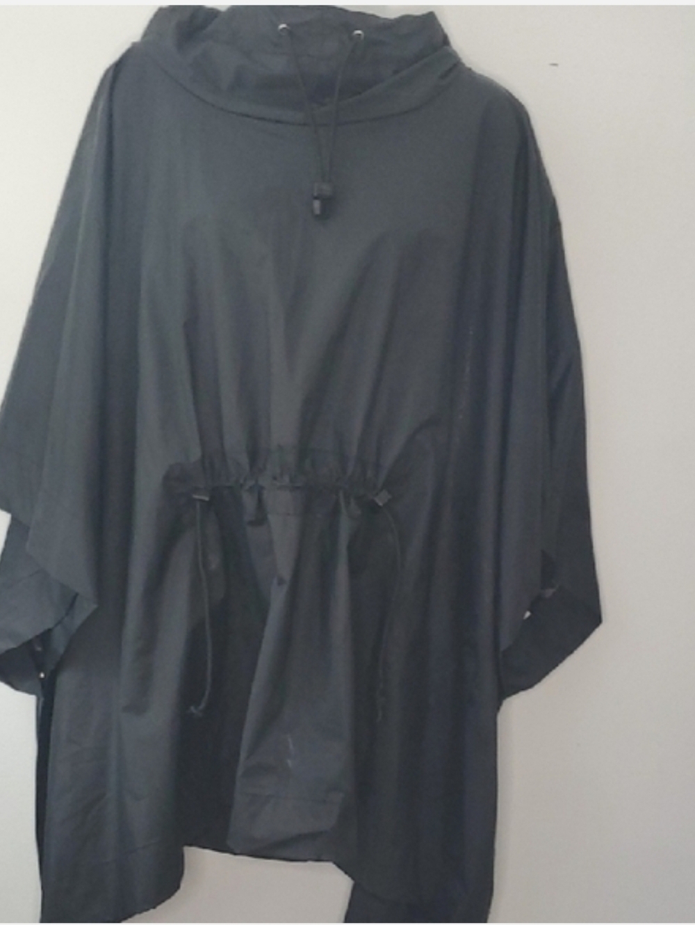Totes Hooded Poncho Rain Coat